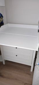 baby changing table