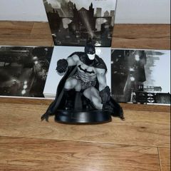 Batman Arkham city collectors edition statue