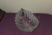 Mikasa Walther Crystal frosted Leaf bowl