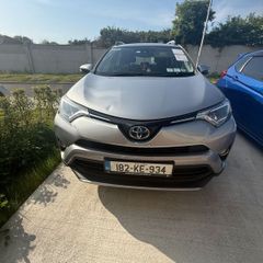 2018 Toyota RAV4 Hybrid Luna Sport FWD