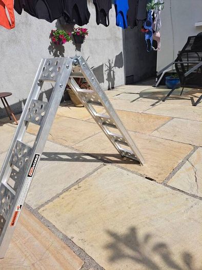 Folding aluminium Motorbike / Motorcross loading ramp