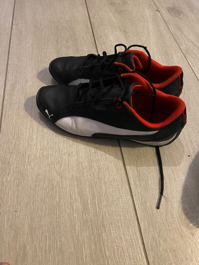 kids shoes, ladies shoes