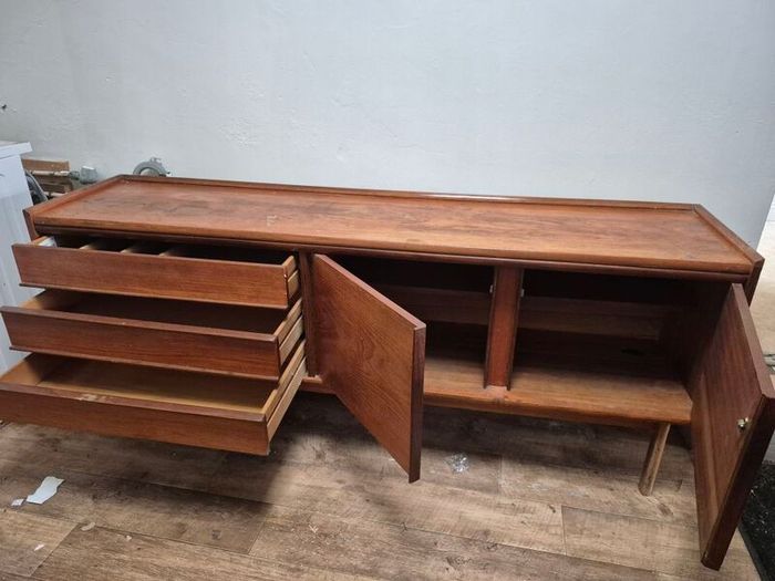 Teak 1960 side board