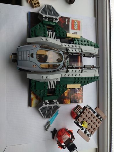 Lego Star Wars 9494 Anakin's Jedi Interceptor