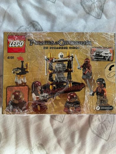 Lego 4191 Pirates of the Caribbean The Captains Cabin