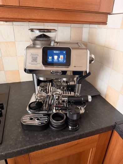 De'Longhi La Specialista Touch Espresso Machine