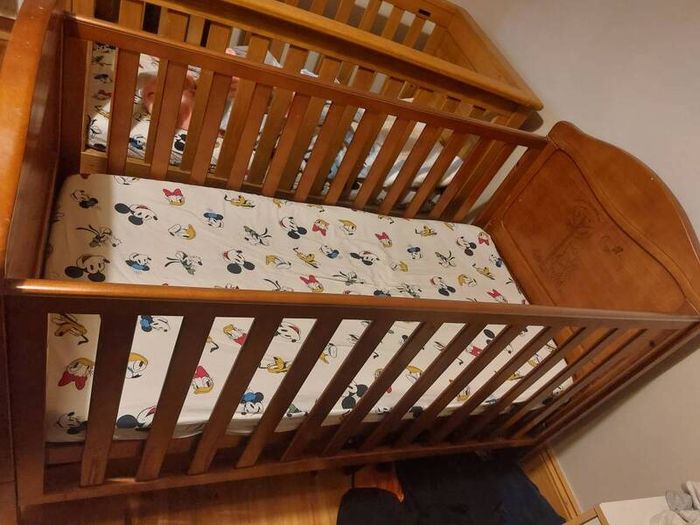 baby cots
