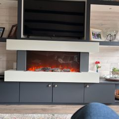 Electric fire with surround