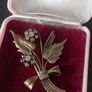 Beautiful Antique Broach Image 3