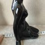 Vintage statue of a seated woman, nude figure, ceramic, glossy black. Image 3