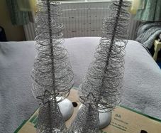 4 tabletop glitter metal wire christmas  trees