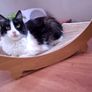 Cat Scratching Pad and sleeping bed Image 2