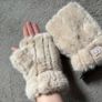 New beige faux fur mittens Image 3