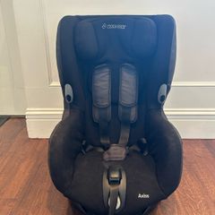 Maxi cosi axiss swivel car seat, age 9 months to 4 years