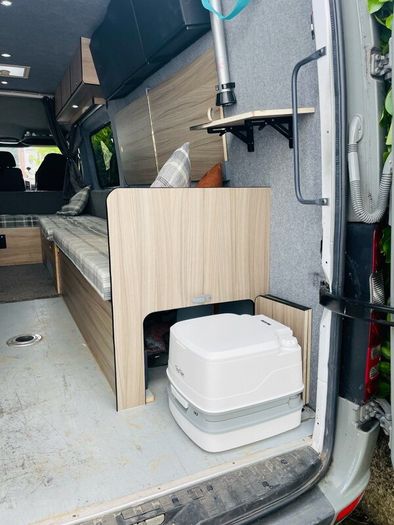 Mercedes Sprinter camper