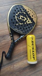 Dunlop Aerostar Padel racket