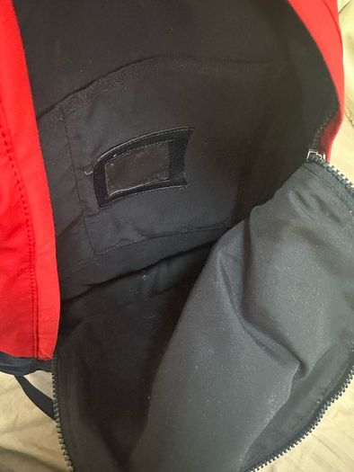 tommy backpack
