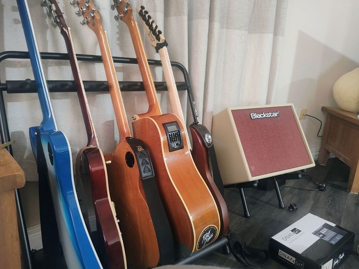 Guitar bundle
