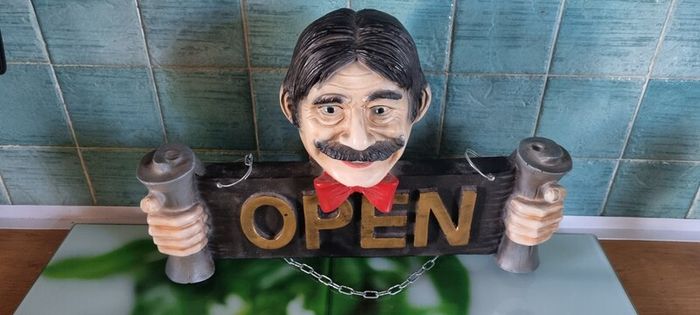 Open/Closed Shop Barber Sign