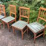 4 Chairs Image 2
