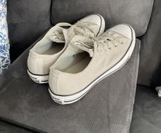converse shoes