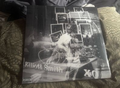 XO elliott smith