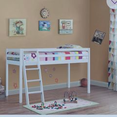 Mid sleeper bed