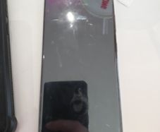 samsung S20 5g crack on back