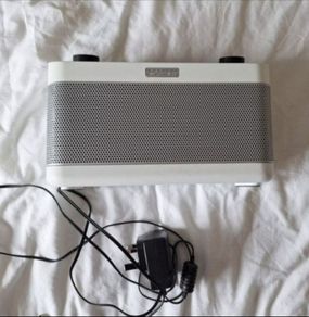 Roberts Stream radio