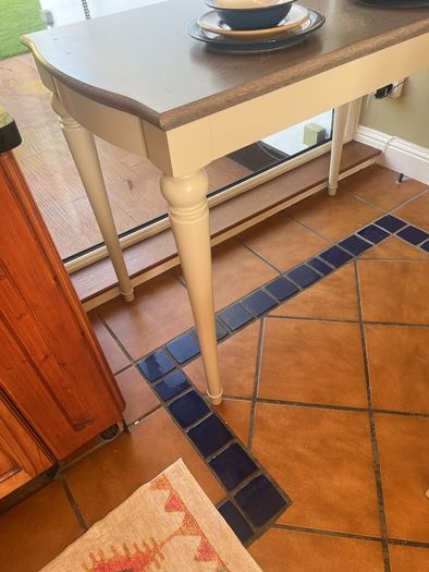 kitchen table for sale