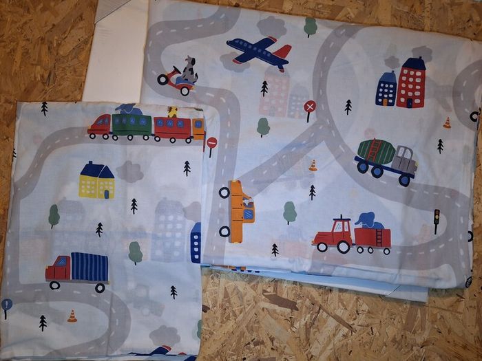 Aldi single bed duvet set, reversible, Cars & traffic theme