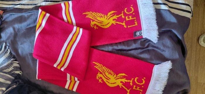 liverpool scarf