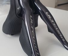 Wireless Shimano Groupset 8070.   Di2