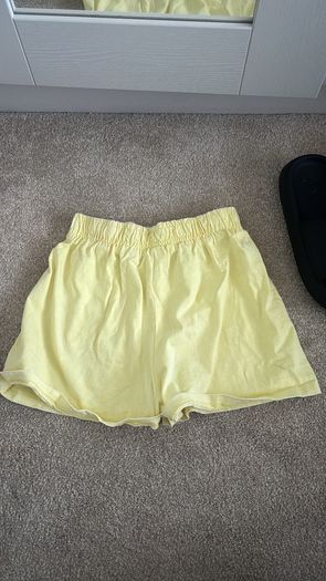 Yellow Zara shorts with free sliders