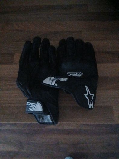 motorbike gloves