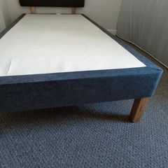Single bed with mattress & headboard