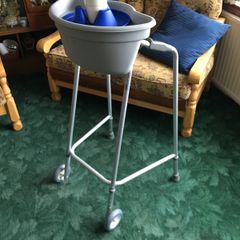 Walking Frame Aid with Buckingham Caddy
