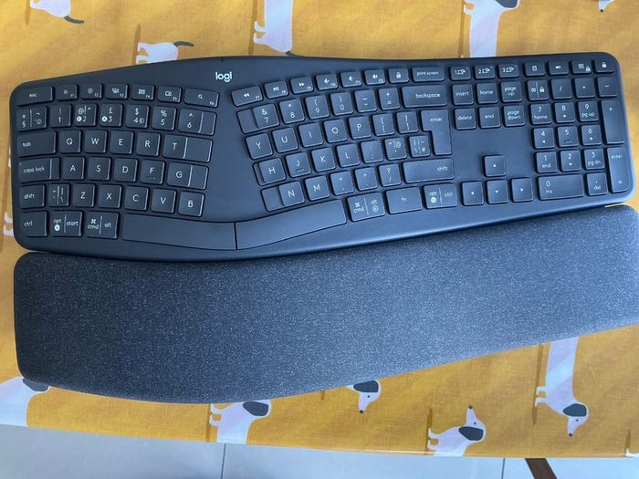Logitech Ergonomic Keyboard as new