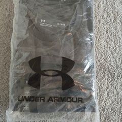Under Armour T shirt