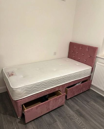 Single beds Having Headboard