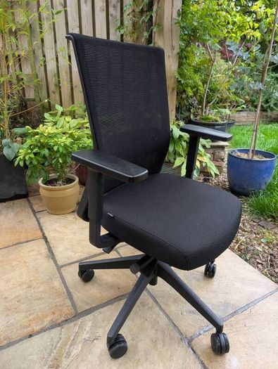 ergonomic office chair