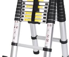Retractable ladder