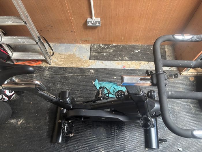 Hit Fitness G7 Spin Bike