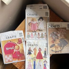 Vintage sewing pattern bundle