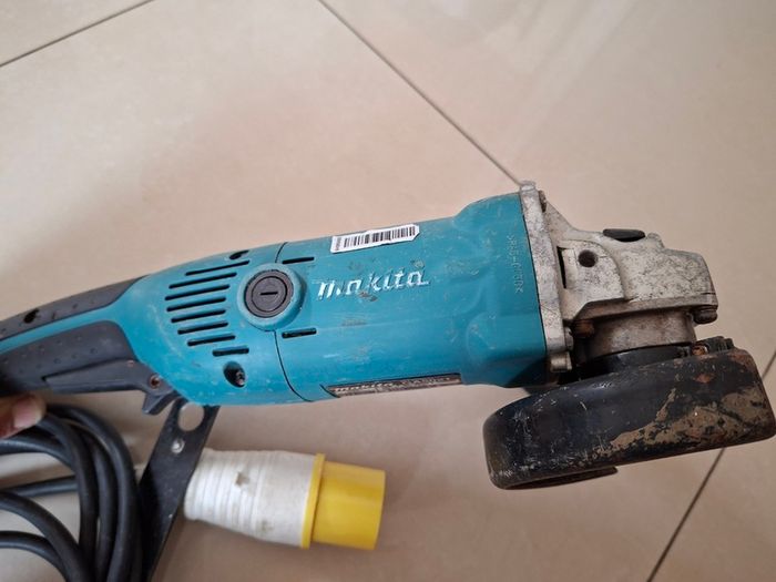Makita GA5021 125mm Grinder 110v