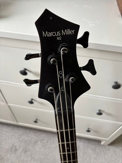 Bass Guitar Marcus Miller M2