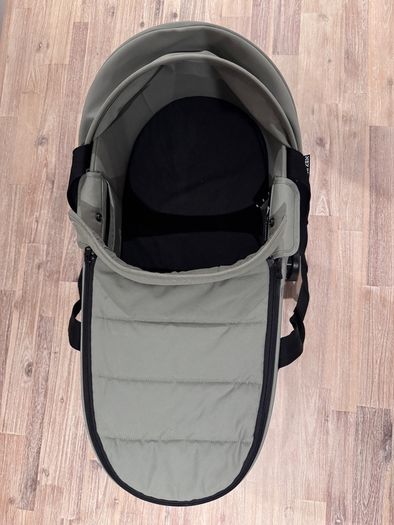 Babyzen YoYo (Stokke) Bassinet for Buggy/ Stroller Olive Green