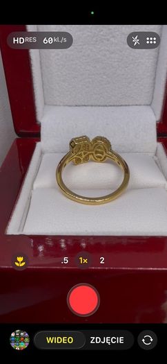 Diamond Cluster Ring