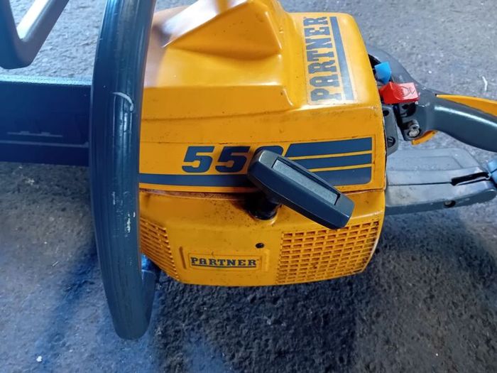 chainsaw