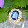Beautiful Vintage 3.6ct Sapphire & Diamond Ring - 18ct Image 2